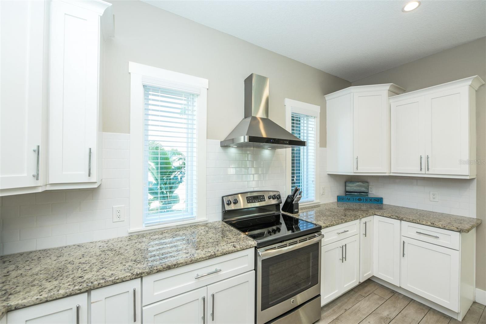 Image 54 of 83 For 211 65th Street