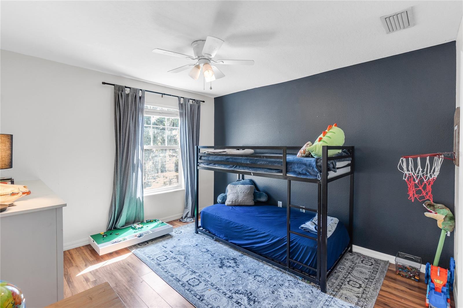 Image 31 of 41 For 6032 36th Court E
