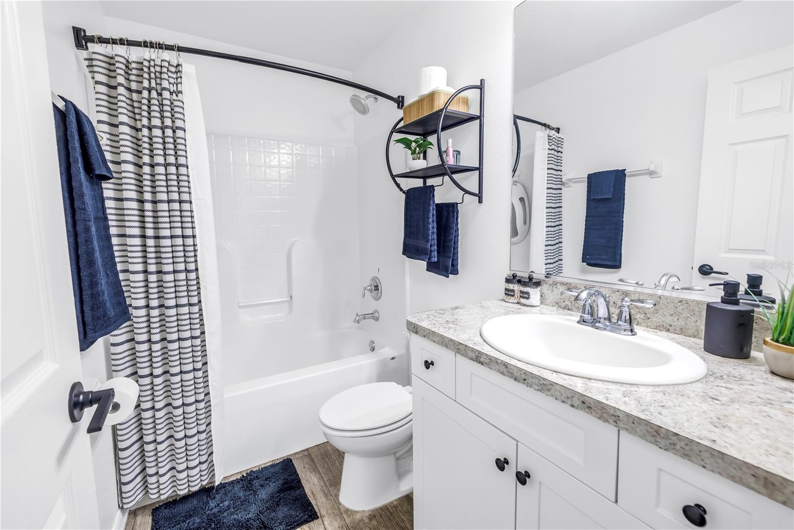 Image 21 of 30 For 3162 27th Court E
