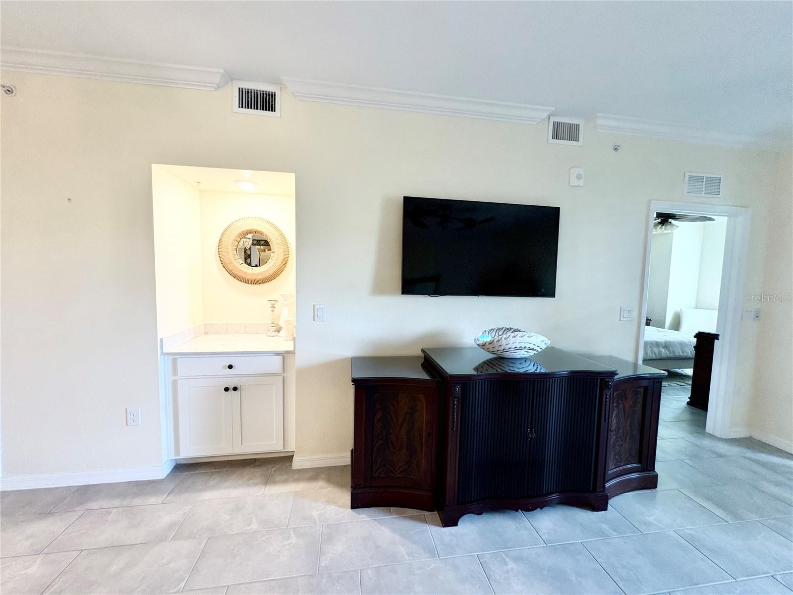 Image 16 of 43 For 5721 Palmer Circle 102