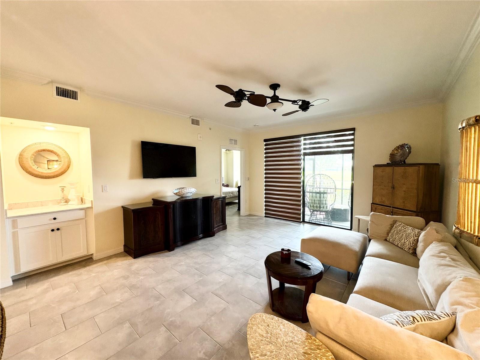 Image 17 of 43 For 5721 Palmer Circle 102