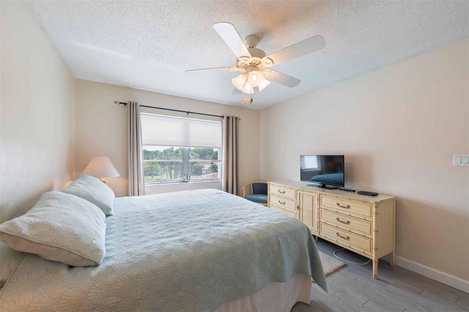 Image 18 of 53 For 110 Vista Hermosa Circle 302b