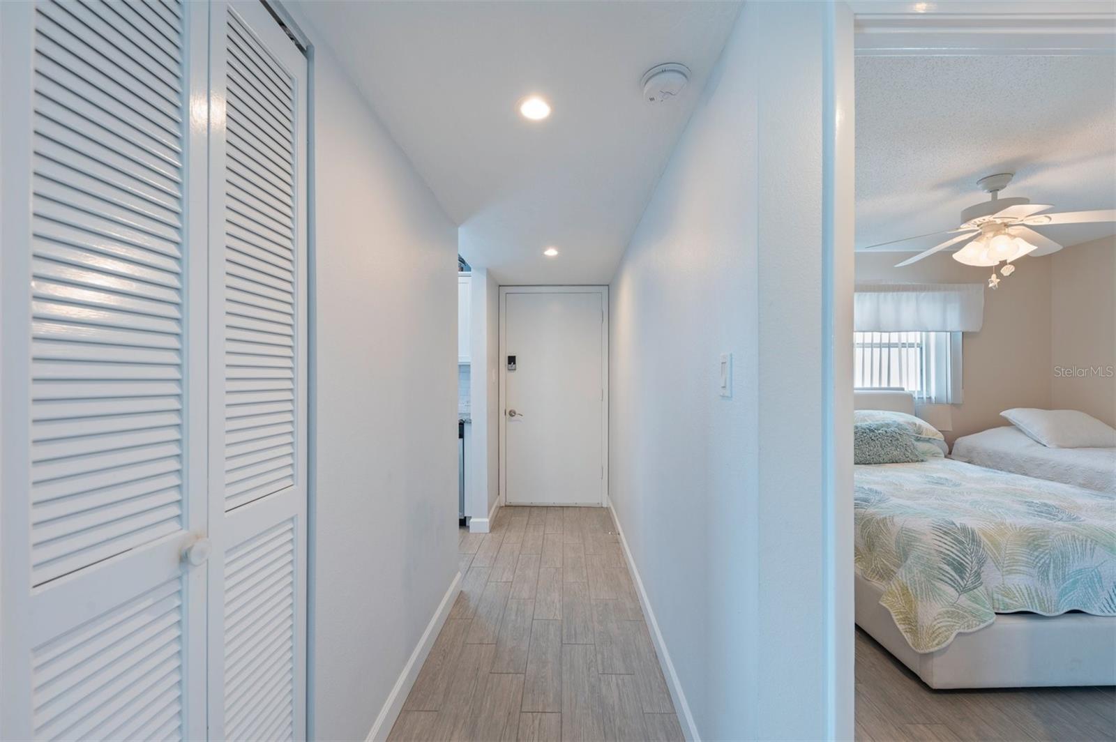 Image 20 of 53 For 110 Vista Hermosa Circle 302b