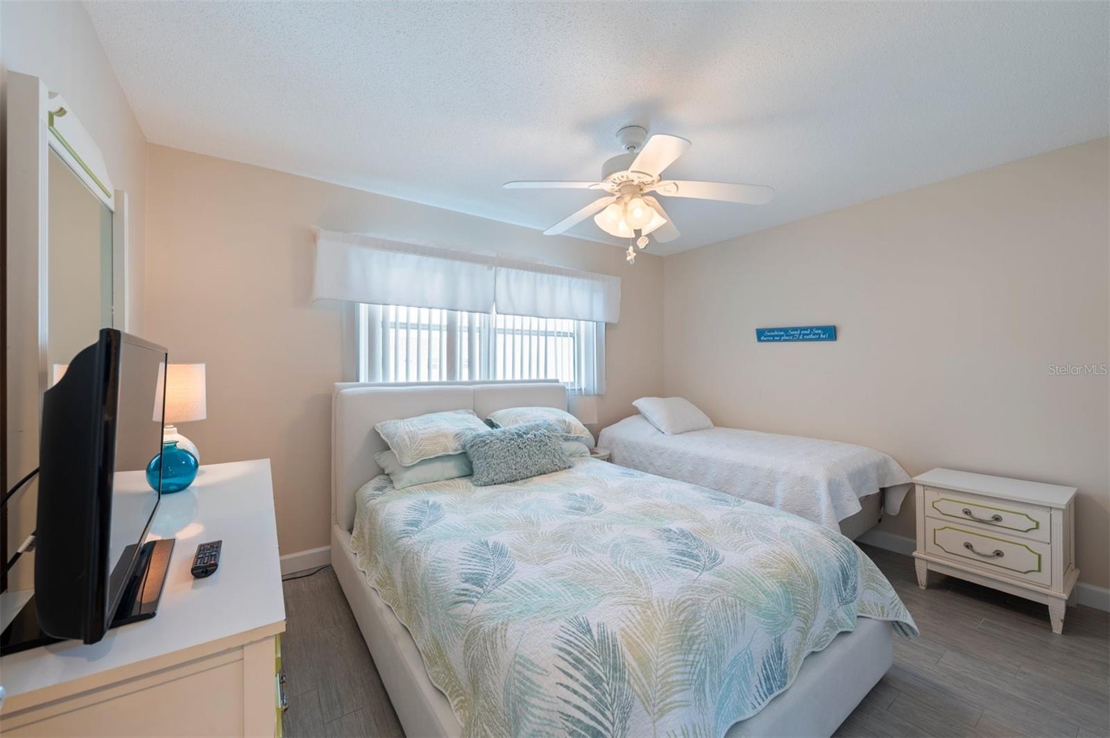 Image 21 of 53 For 110 Vista Hermosa Circle 302b