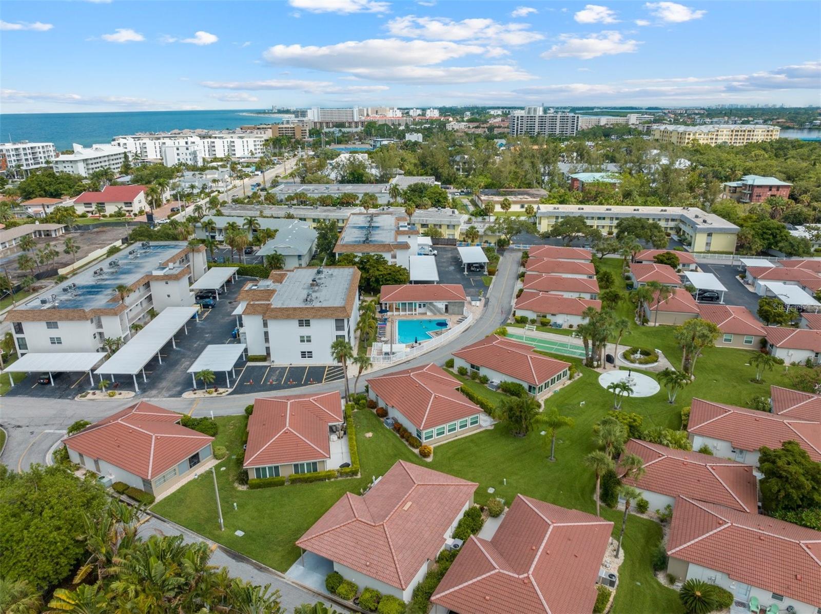Image 31 of 53 For 110 Vista Hermosa Circle 302b