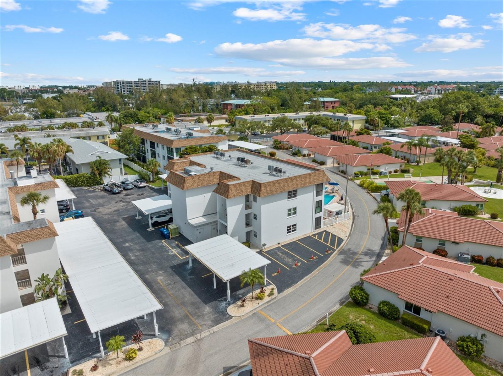 Image 41 of 53 For 110 Vista Hermosa Circle 302b