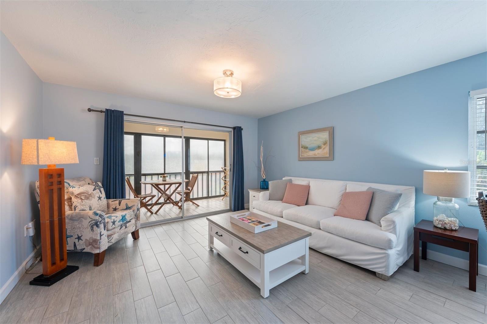 Image 5 of 53 For 110 Vista Hermosa Circle 302b