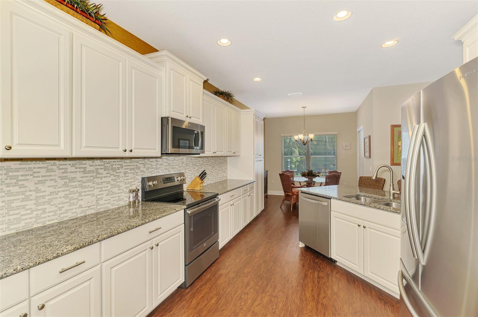 Image 18 of 100 For 12229 Stuart Drive