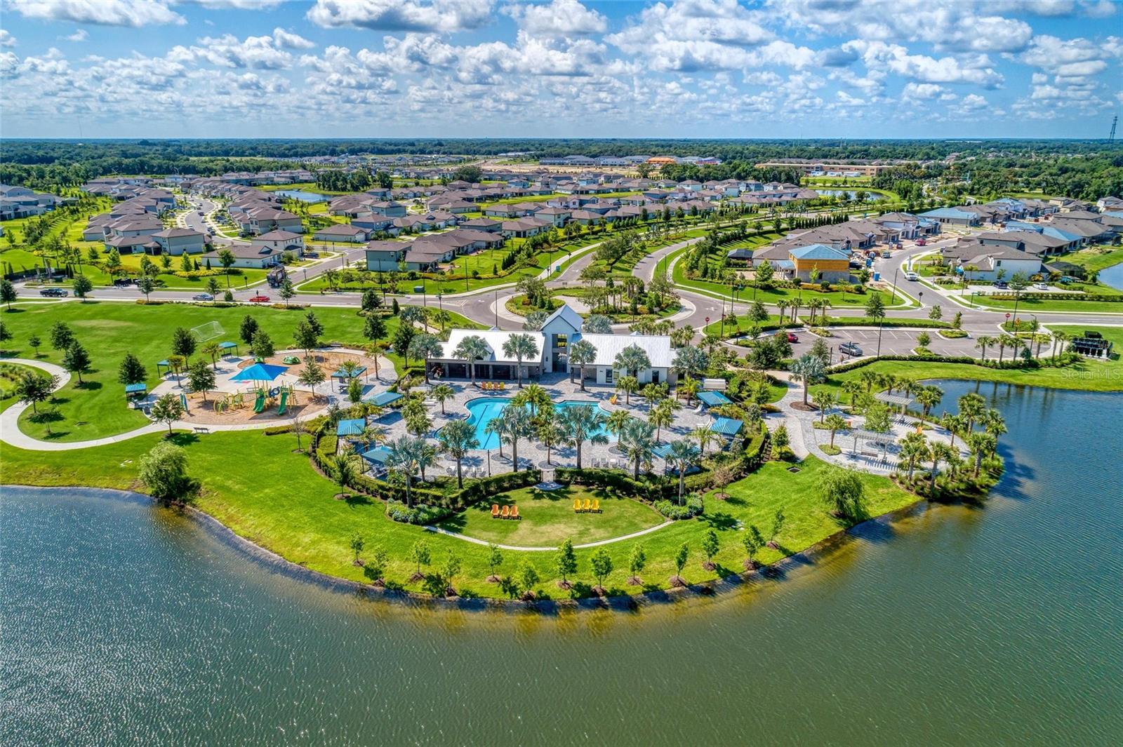 Image 55 of 70 For 8940 Royal River Circle