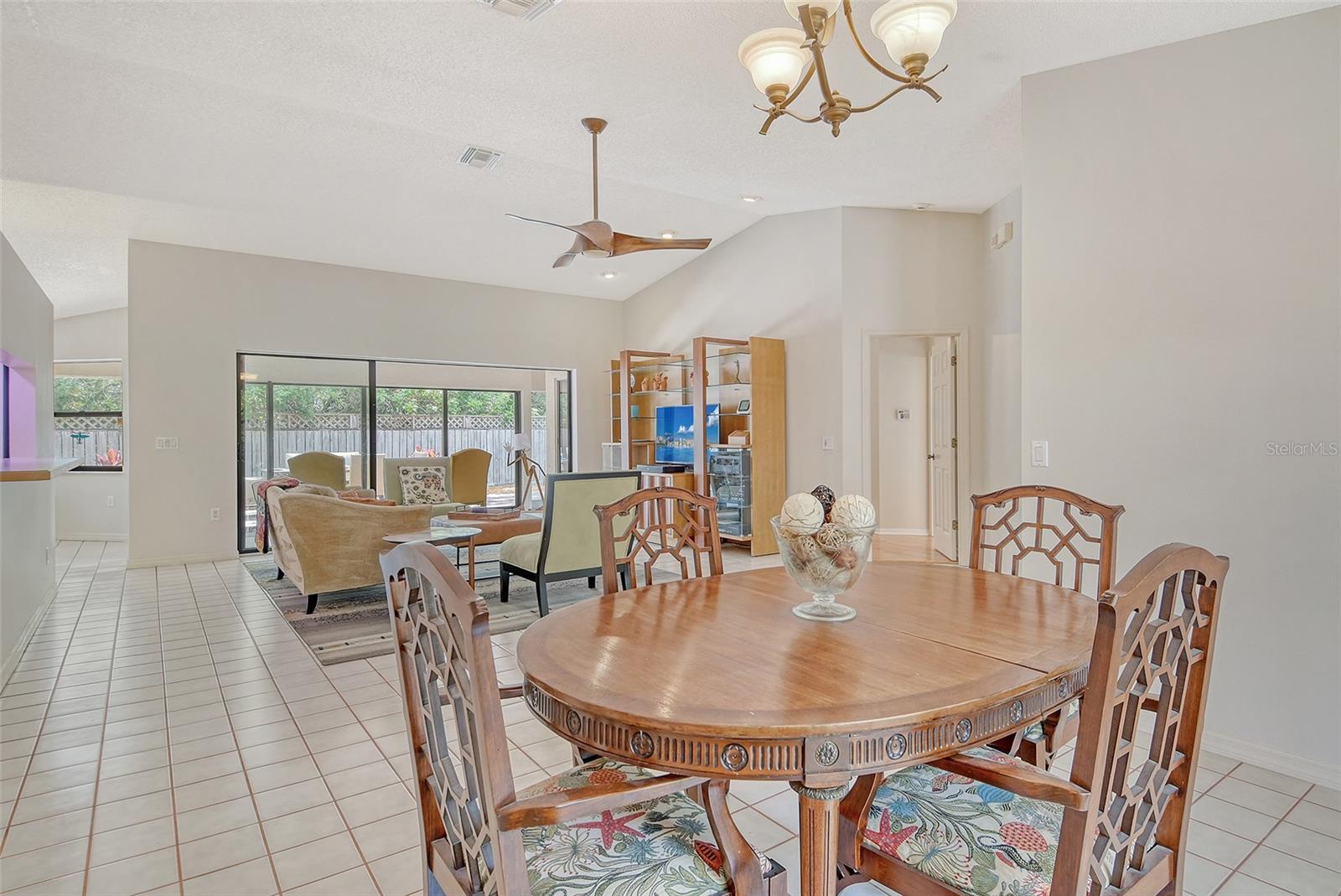 Image 12 of 53 For 4137 Woodview Drive