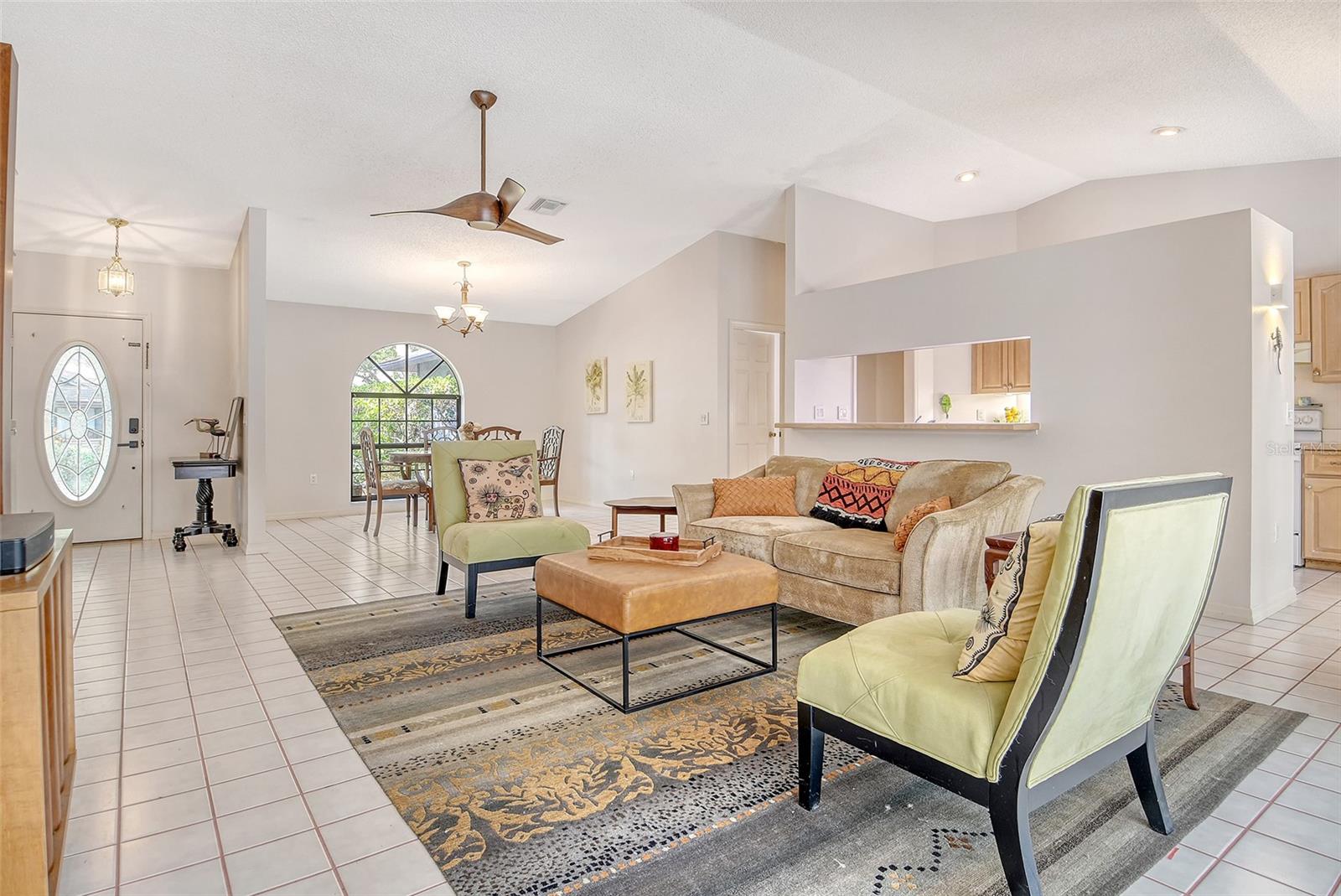 Image 14 of 53 For 4137 Woodview Drive