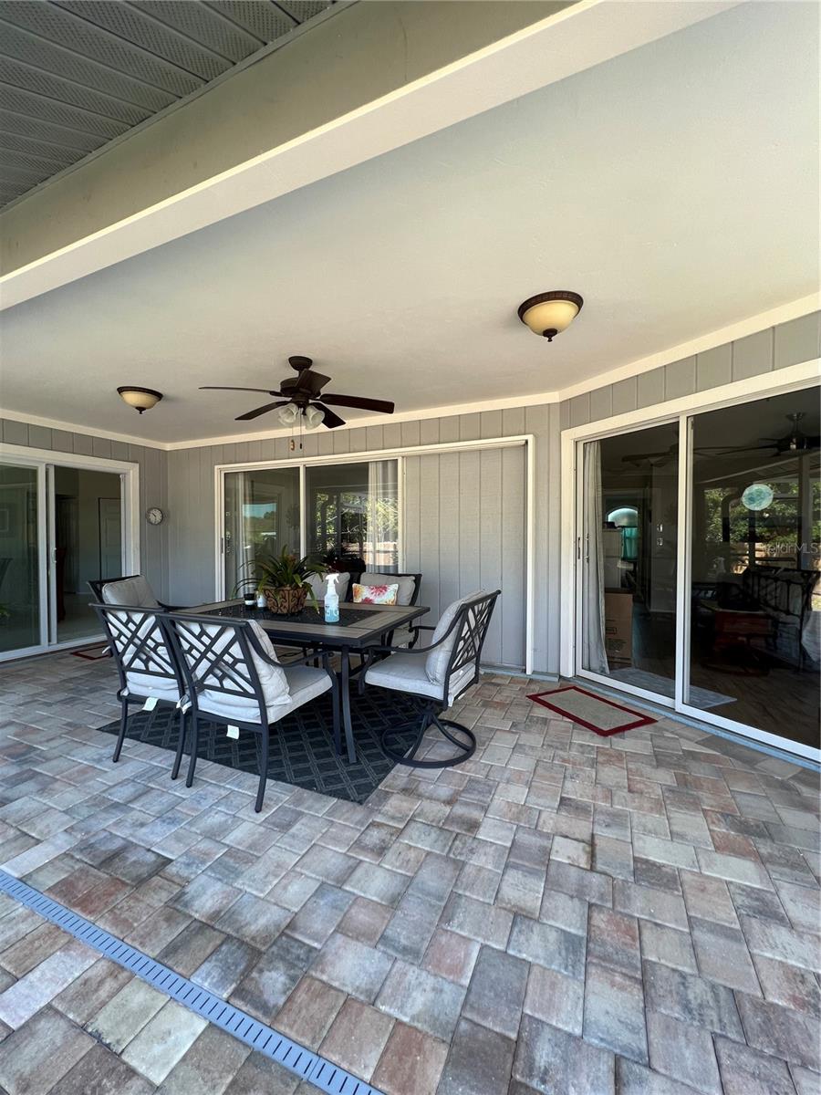 Image 21 of 24 For 3352 Papaya Road