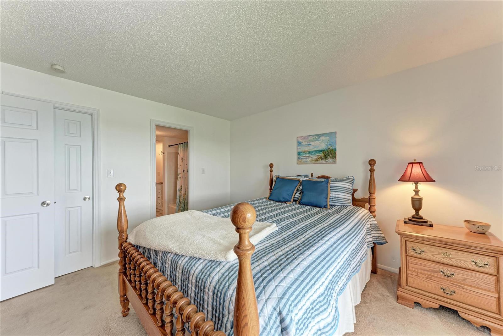 Image 16 of 29 For 3801 Lake Bayshore Drive H413