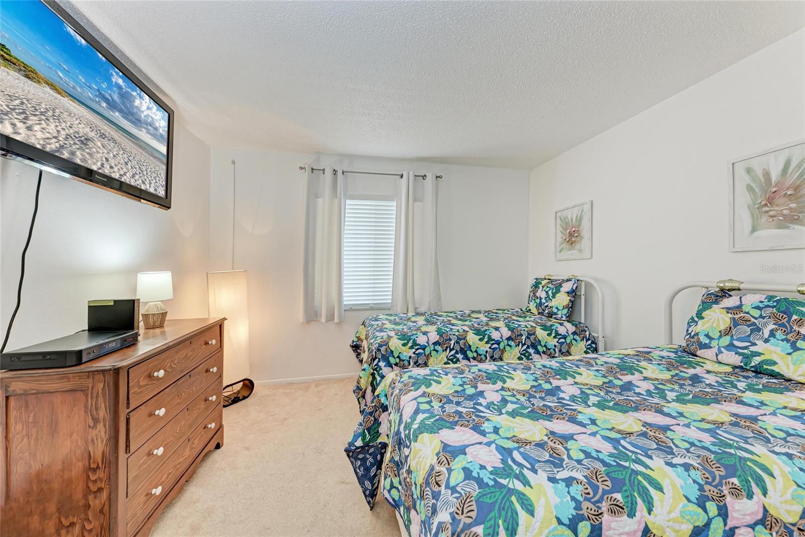 Image 19 of 29 For 3801 Lake Bayshore Drive H413