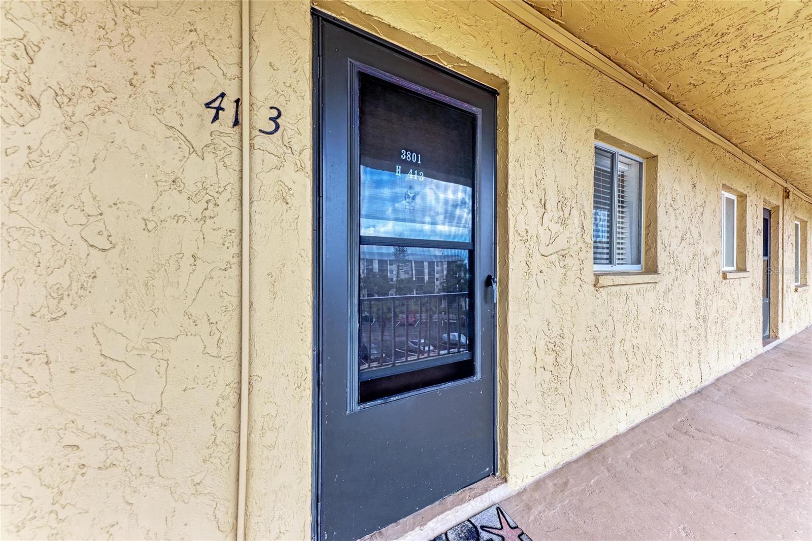 Image 3 of 29 For 3801 Lake Bayshore Drive H413