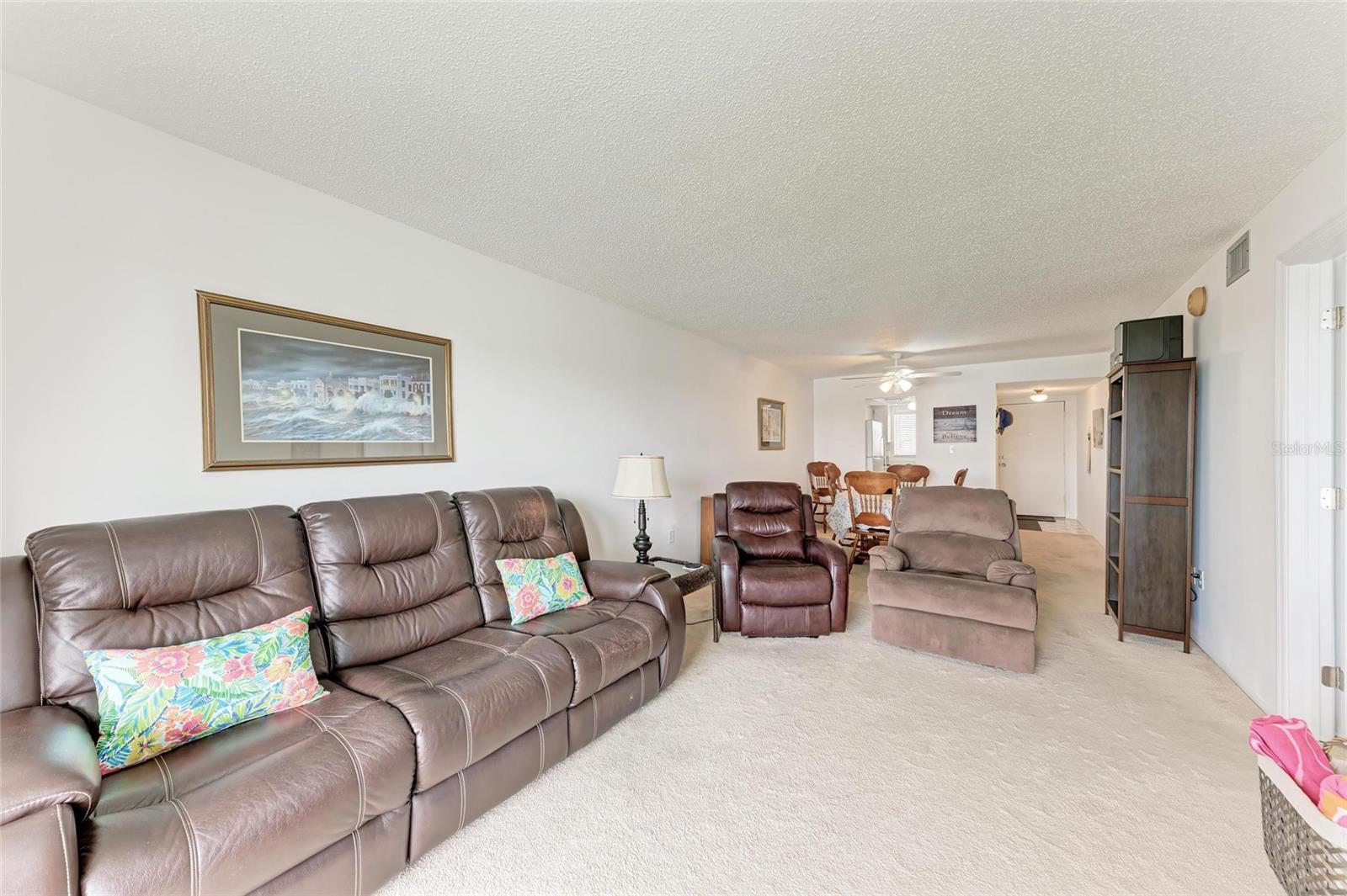 Image 6 of 29 For 3801 Lake Bayshore Drive H413