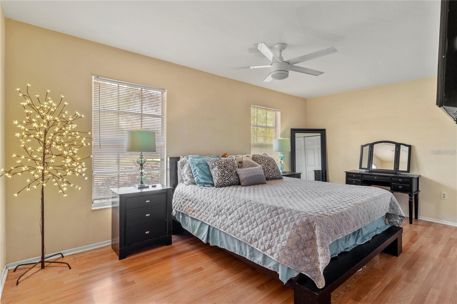 Listing photo id 18 for 3314 Island Date Circle