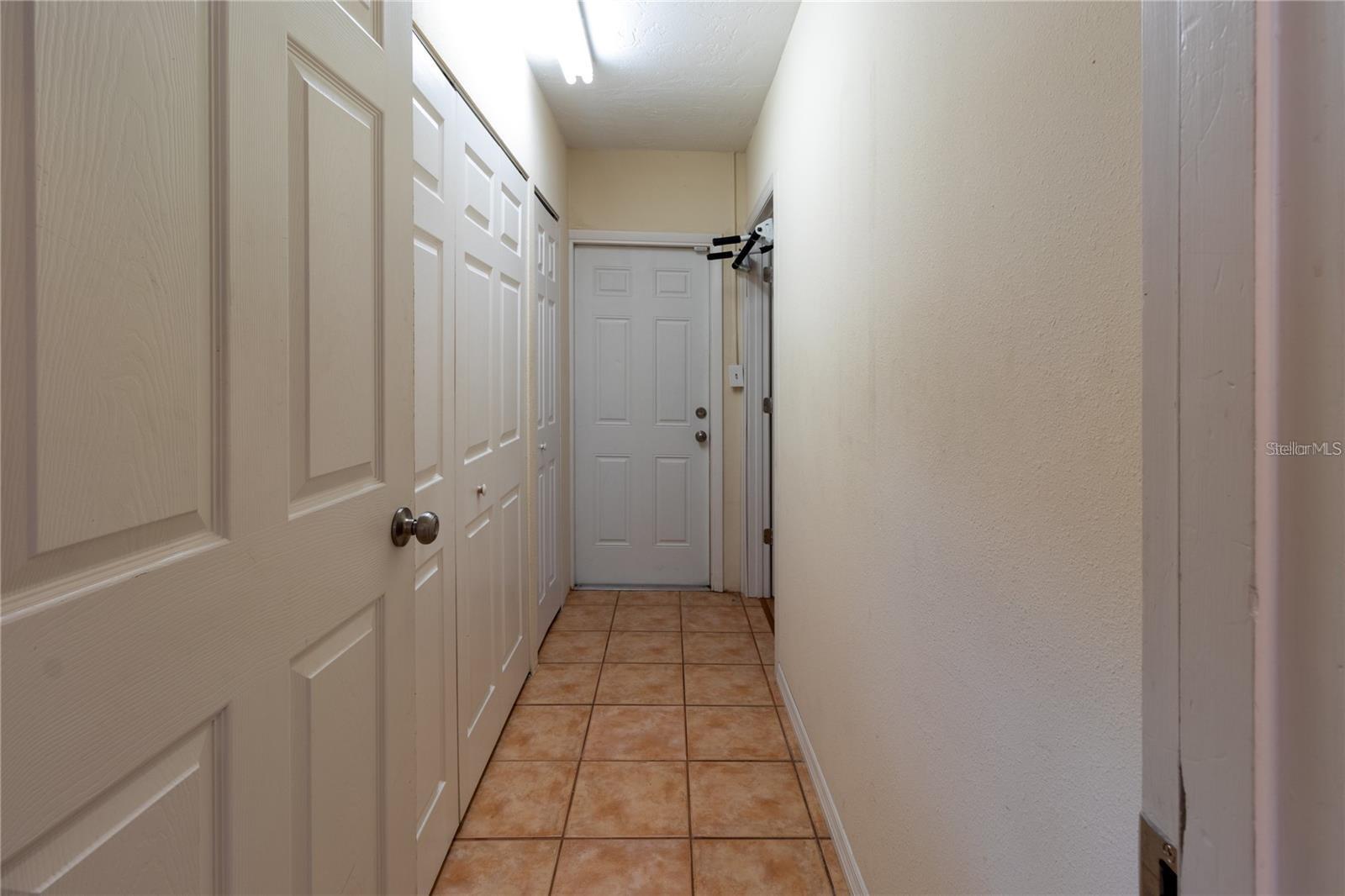 Listing photo id 27 for 3314 Island Date Circle