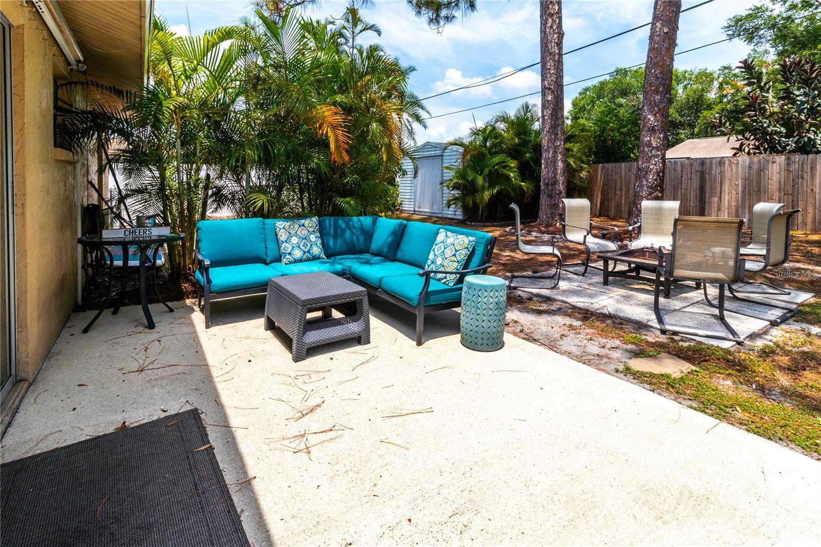Listing photo id 29 for 3314 Island Date Circle