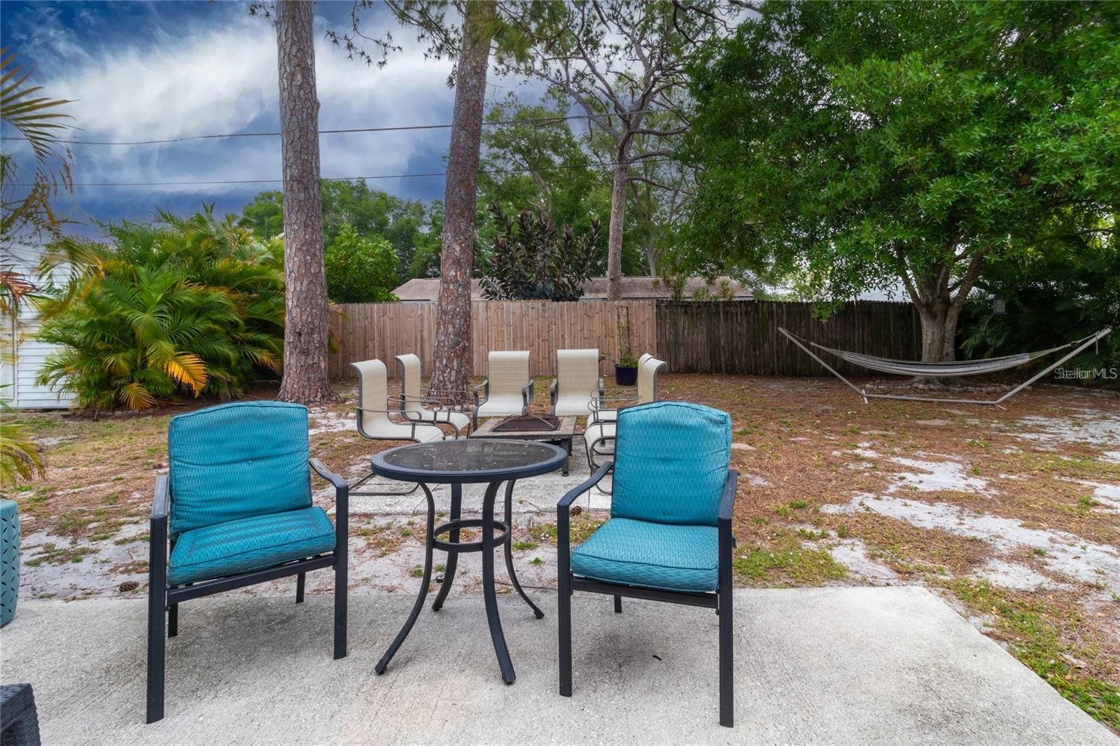 Listing photo id 31 for 3314 Island Date Circle
