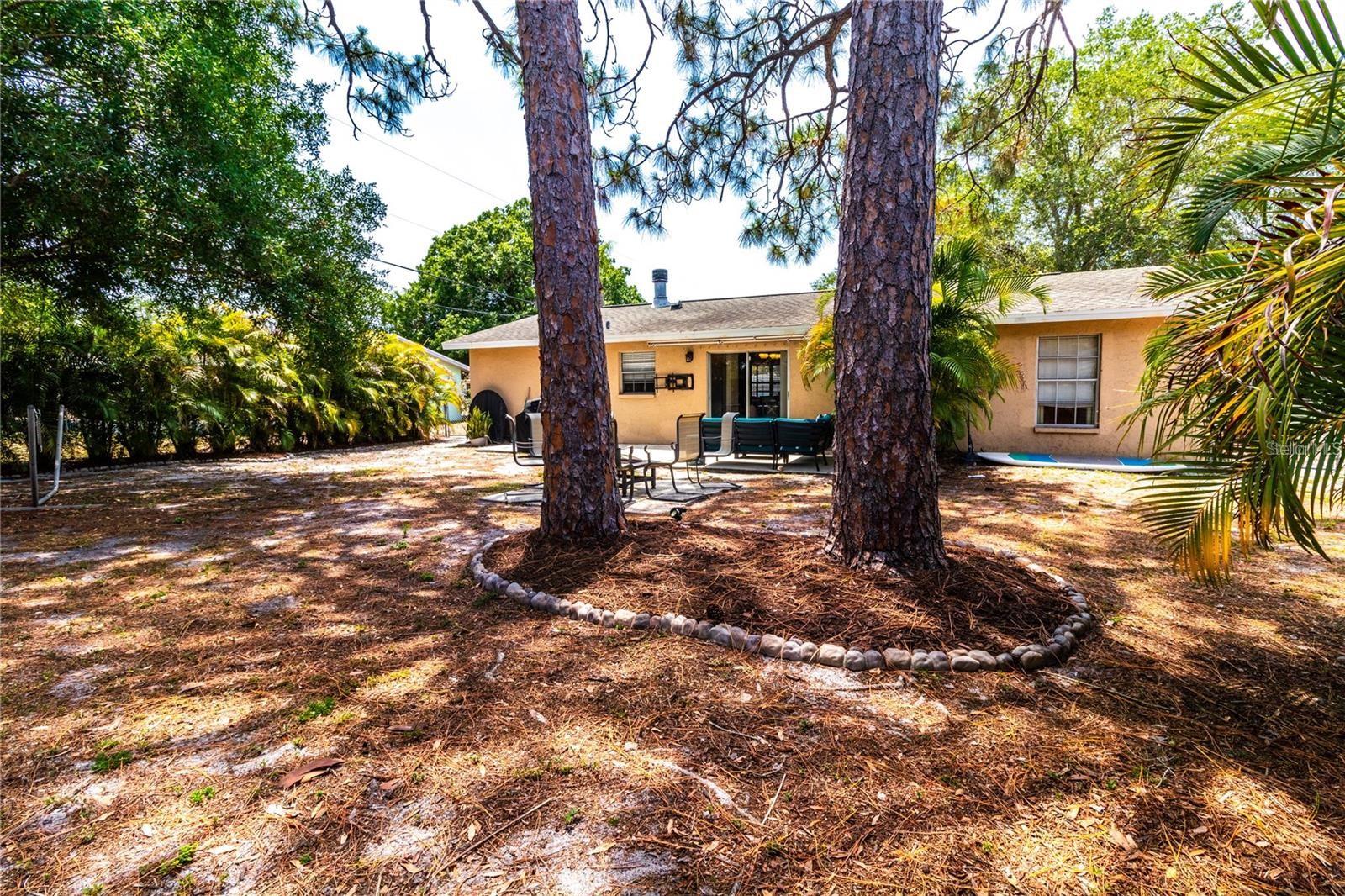 Listing photo id 34 for 3314 Island Date Circle