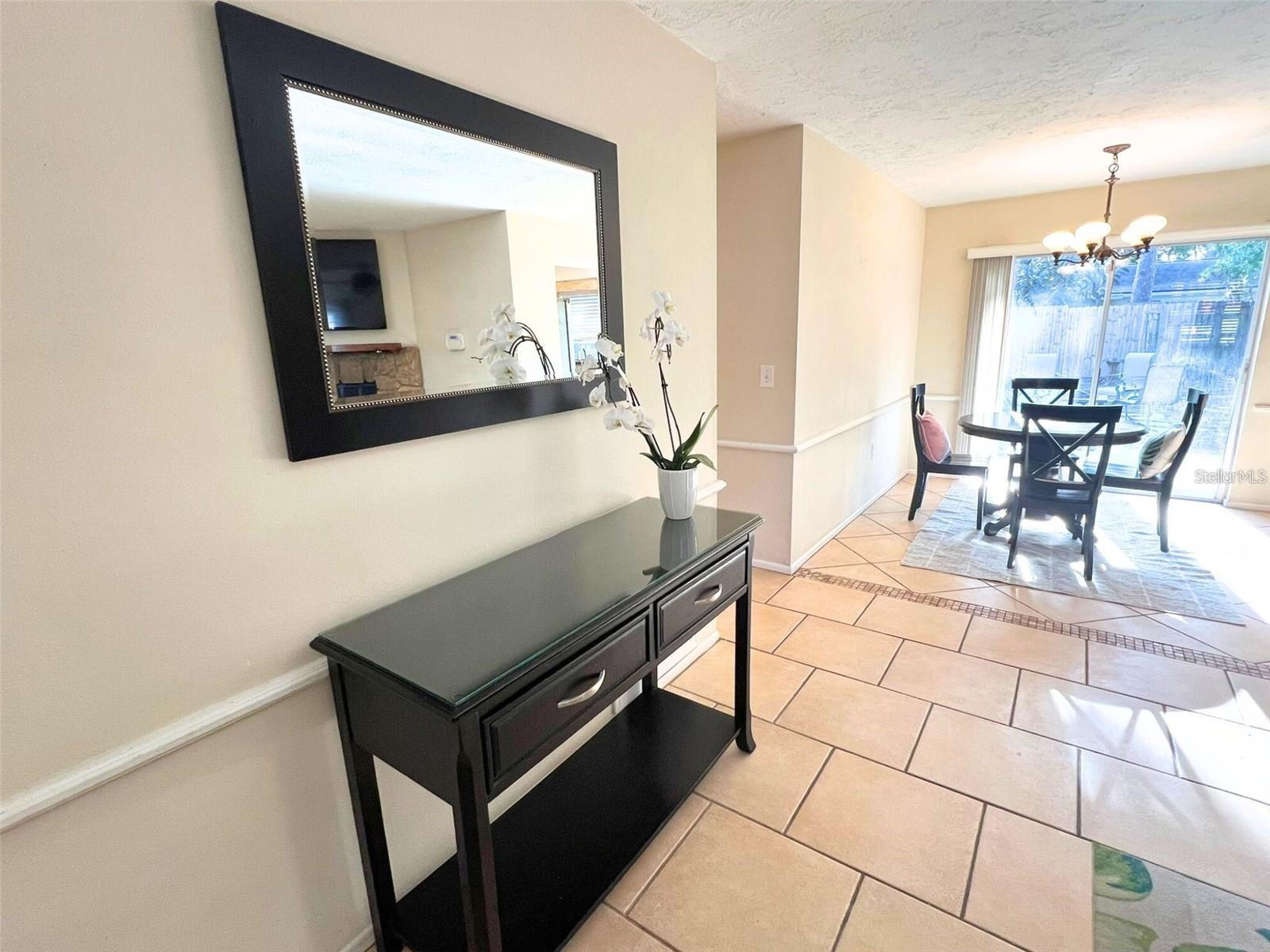 Listing photo id 3 for 3314 Island Date Circle