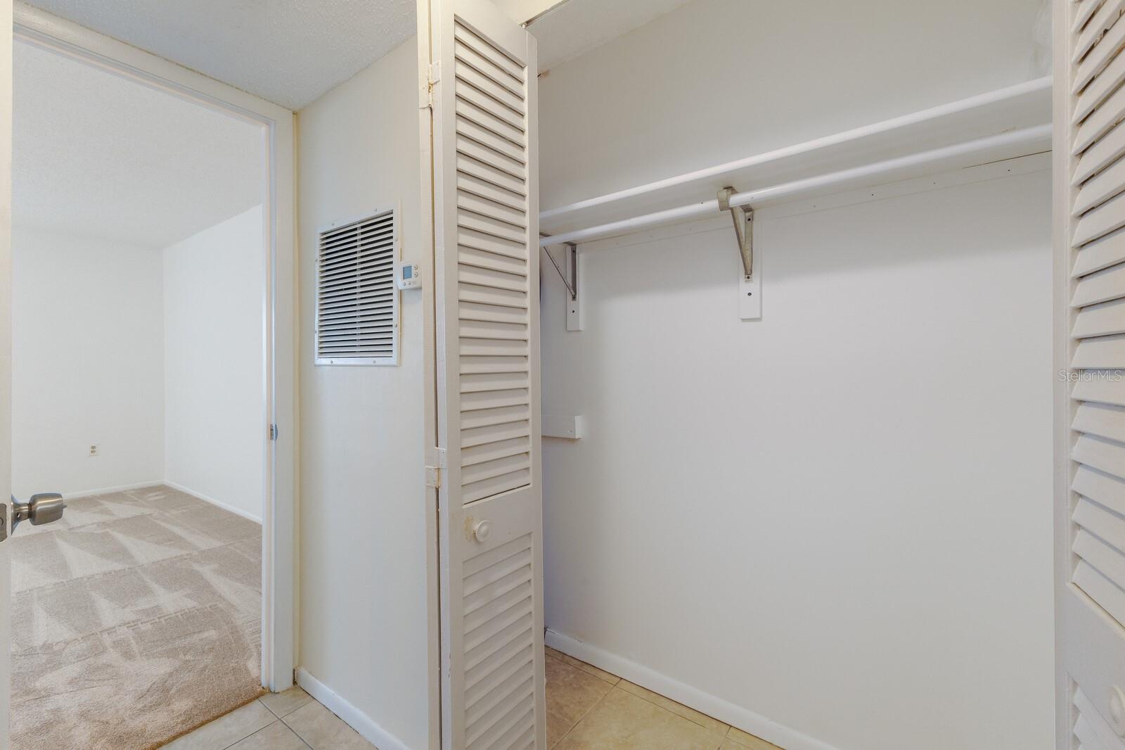 Image 18 of 33 For 3253 Beneva Road 103