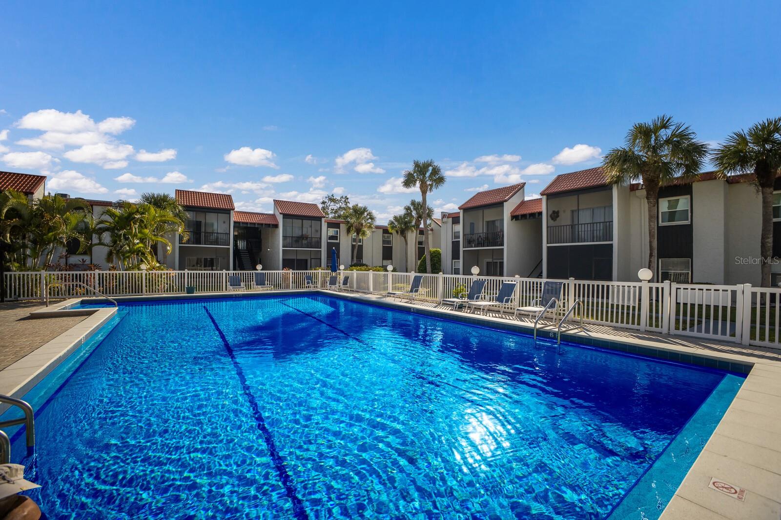 Image 32 of 33 For 3253 Beneva Road 103