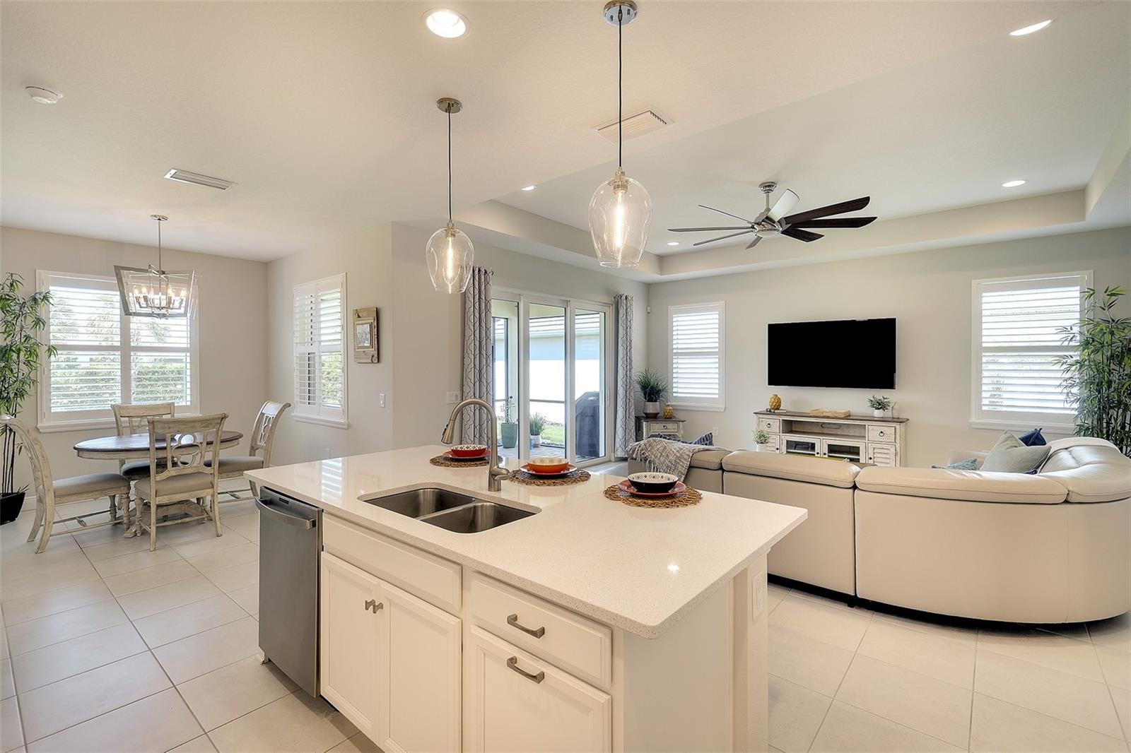 Image 16 of 41 For 8077 Sandstar Way