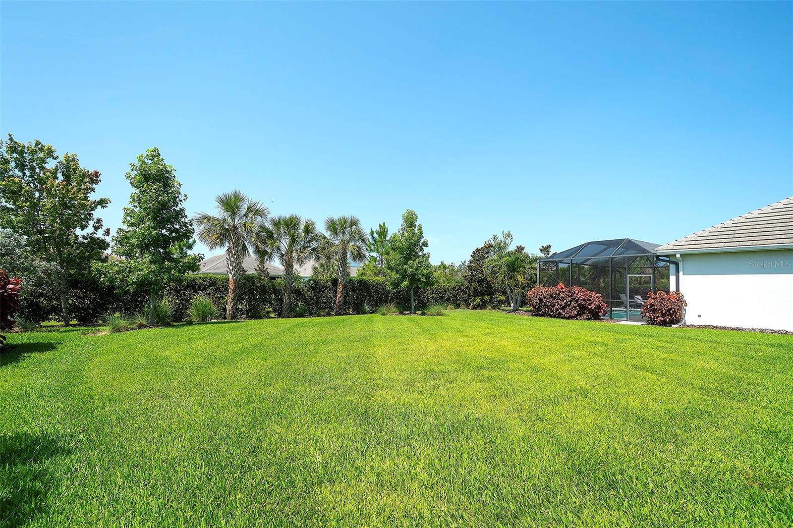 Image 27 of 41 For 8077 Sandstar Way