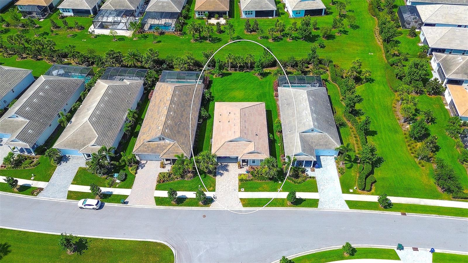 Image 31 of 41 For 8077 Sandstar Way