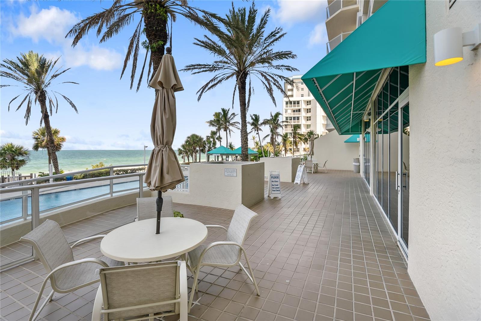 Listing photo id 11 for 1800 Benjamin Franklin Drive B1009