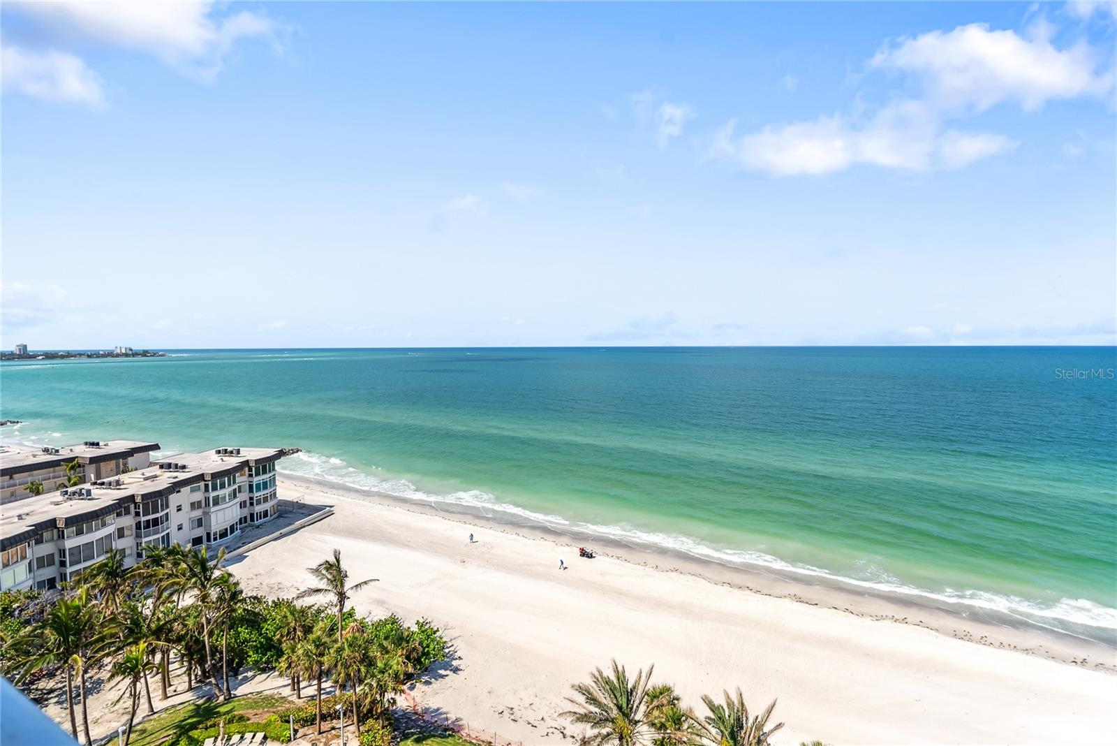 Listing photo id 51 for 1800 Benjamin Franklin Drive B1009