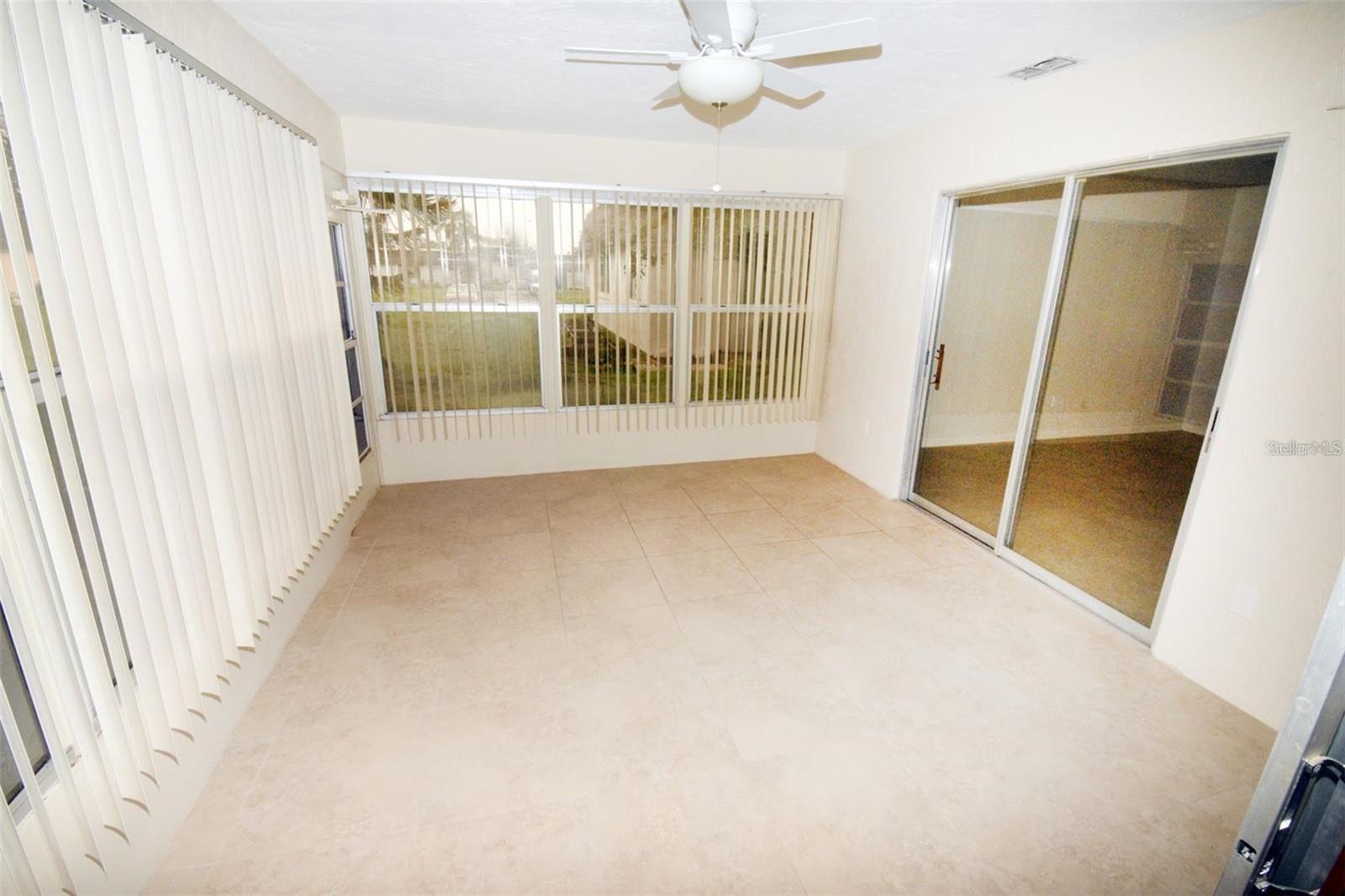 Image 6 of 19 For 3961 Ashwood Lane 44