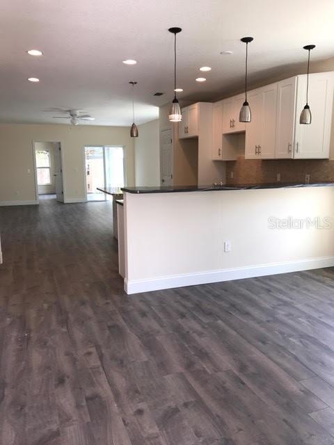 Image 4 of 30 For 1878 Vamo Drive