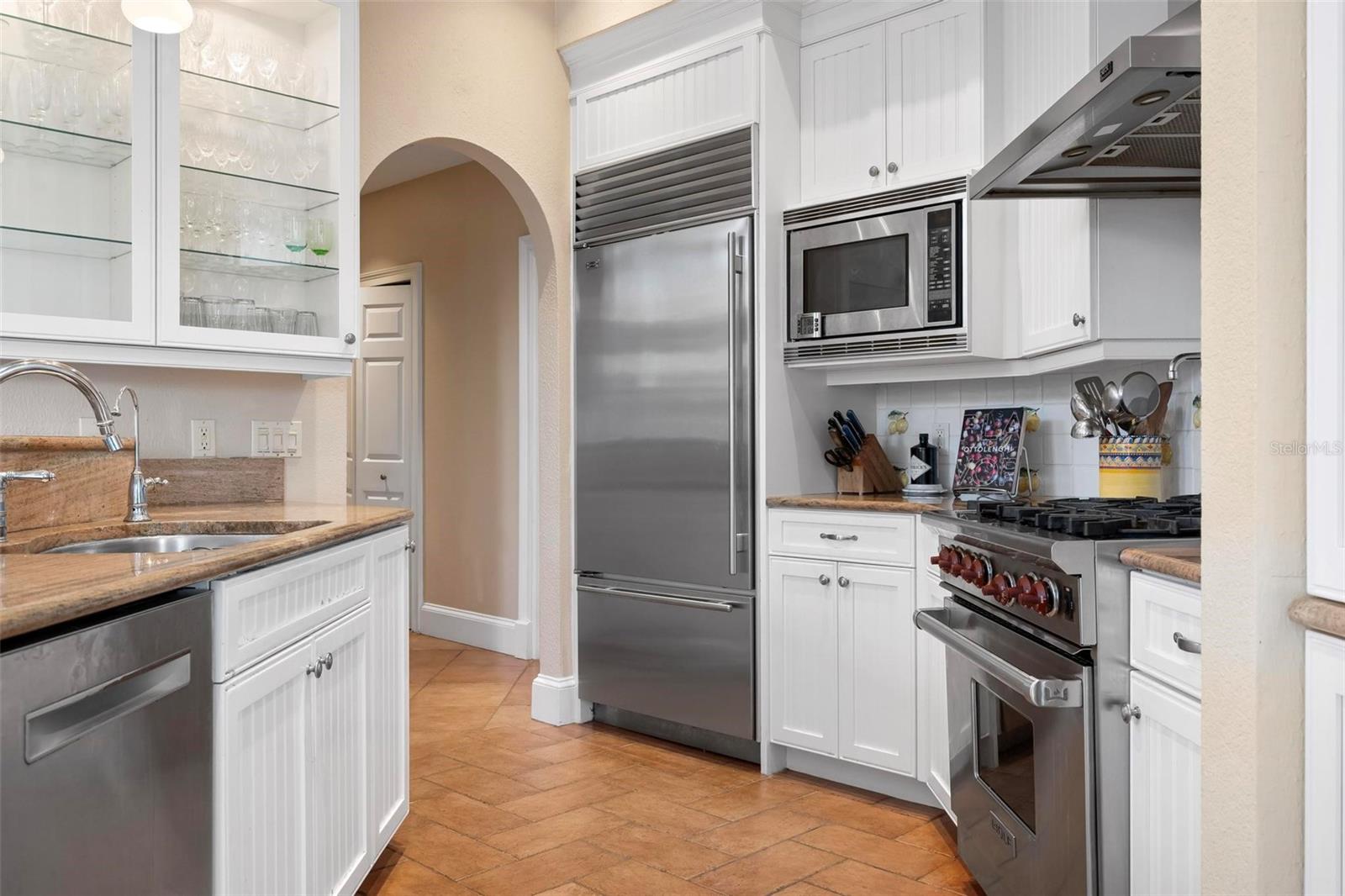 Image 5 of 63 For 512 77th Street