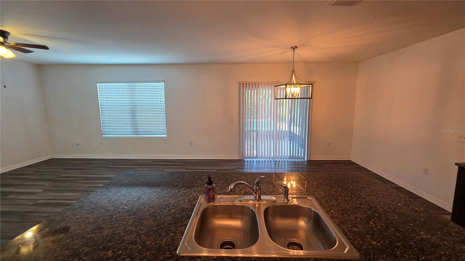 Image 4 of 42 For 4545 Long Branch Lane