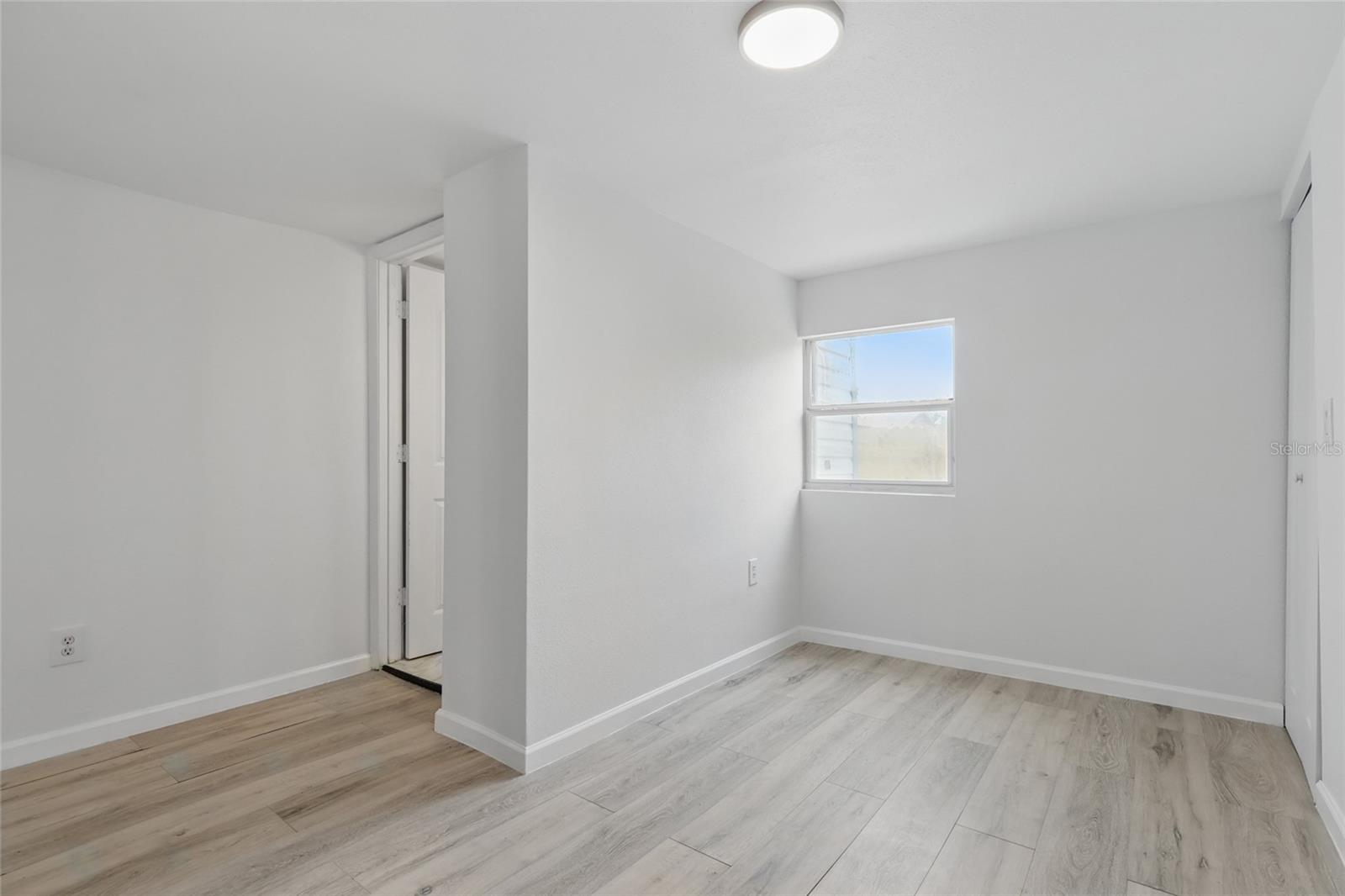 Image 11 of 19 For 2652 26th Street
