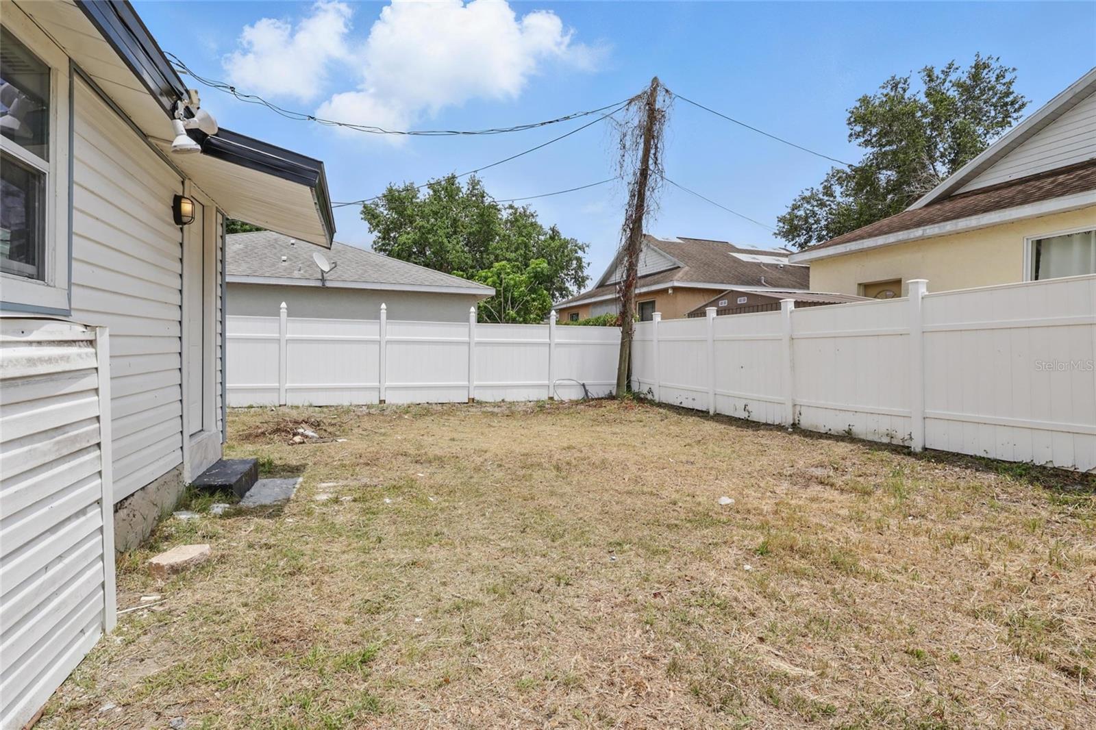 Image 18 of 19 For 2652 26th Street