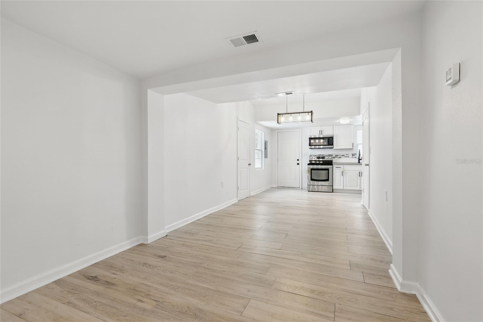 Image 4 of 19 For 2652 26th Street