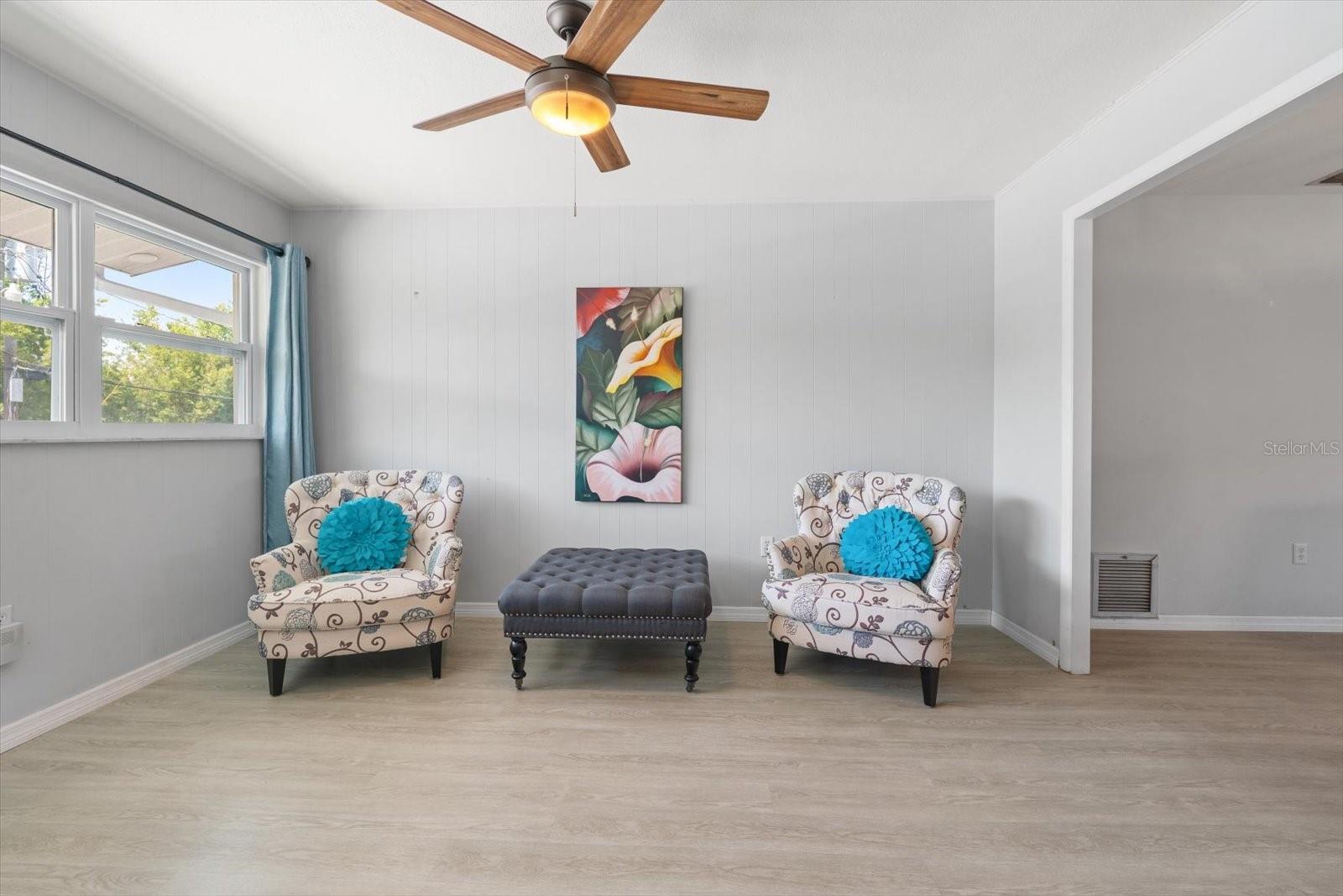 Image 12 of 48 For 2503 Beneva Road 7