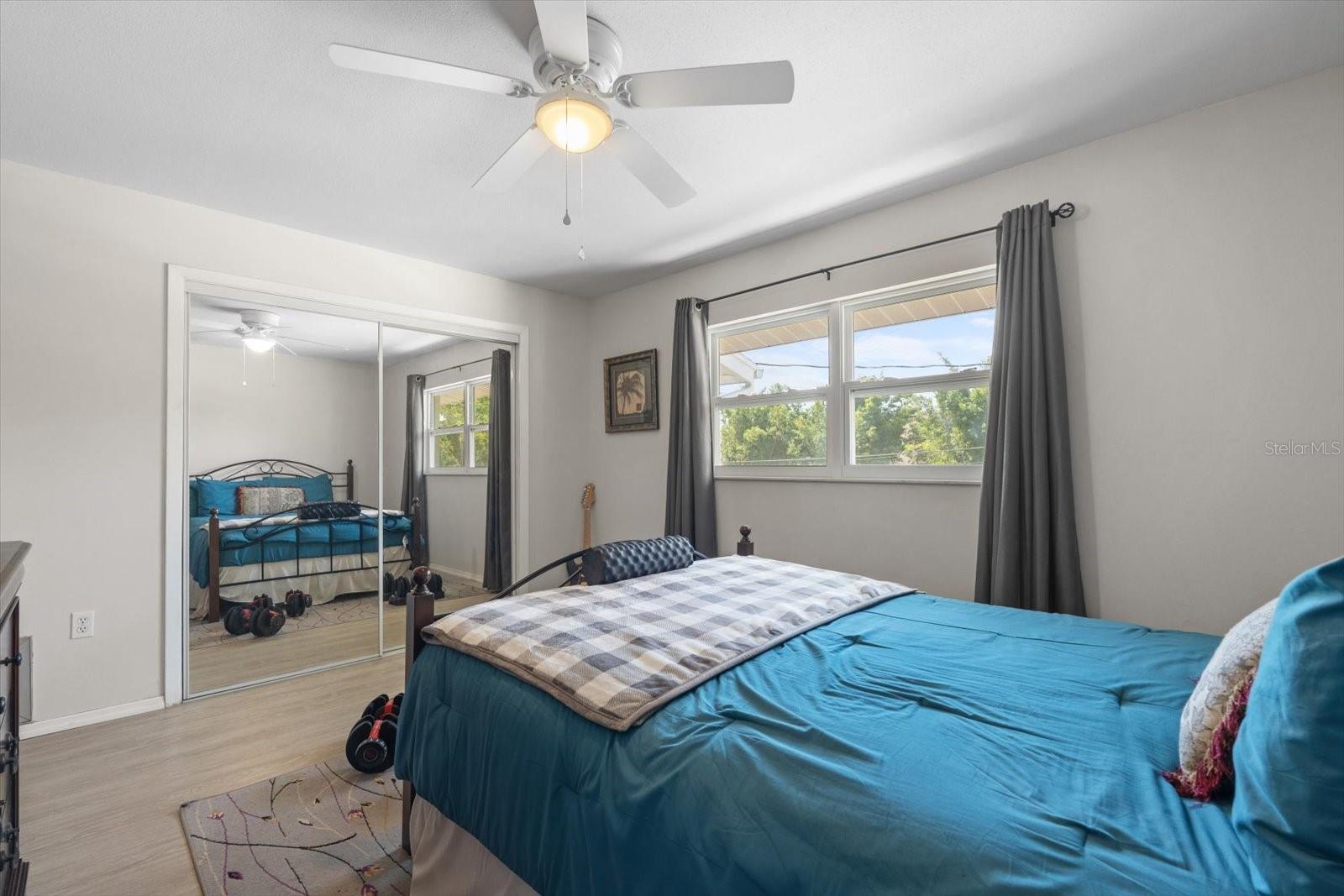 Image 33 of 48 For 2503 Beneva Road 7
