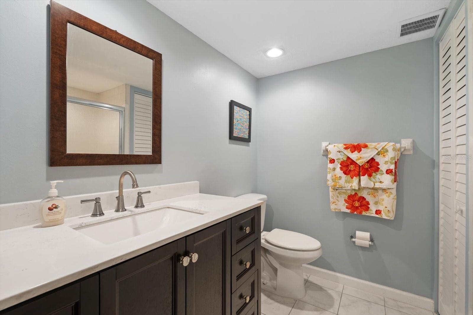 Image 34 of 48 For 2503 Beneva Road 7