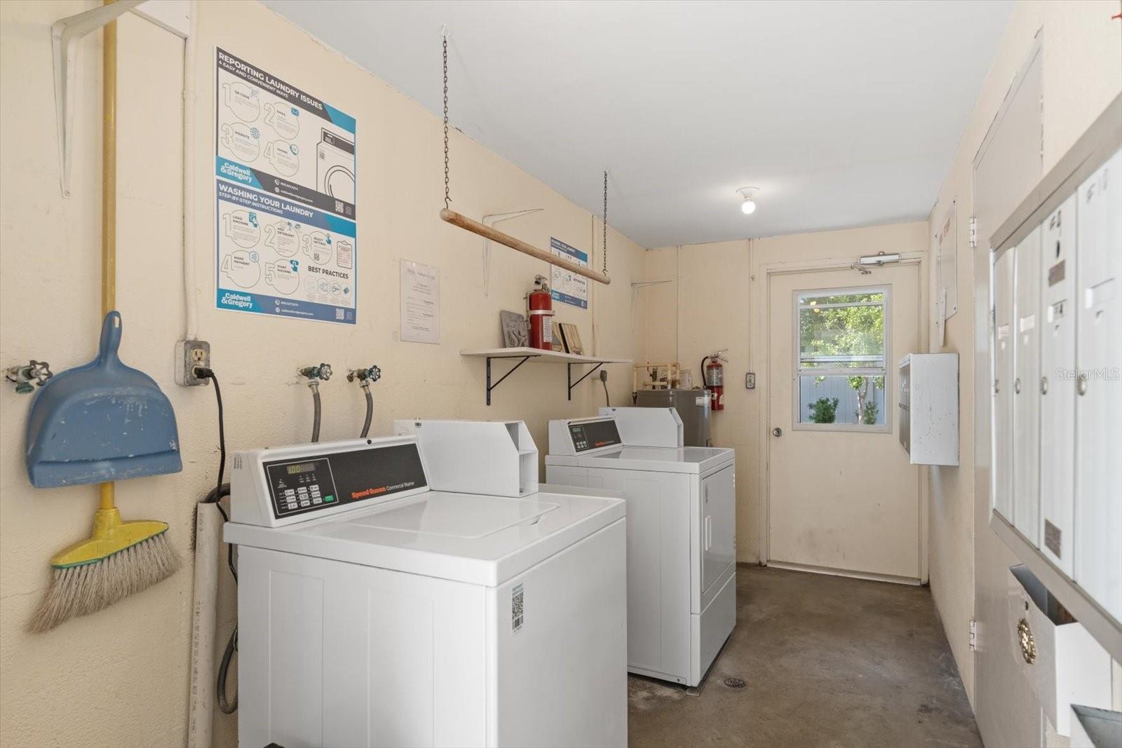 Image 45 of 48 For 2503 Beneva Road 7