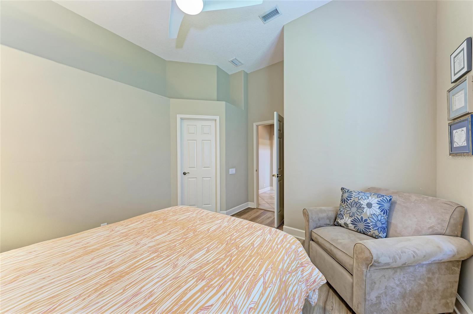 Image 48 of 98 For 5205 88th Street E