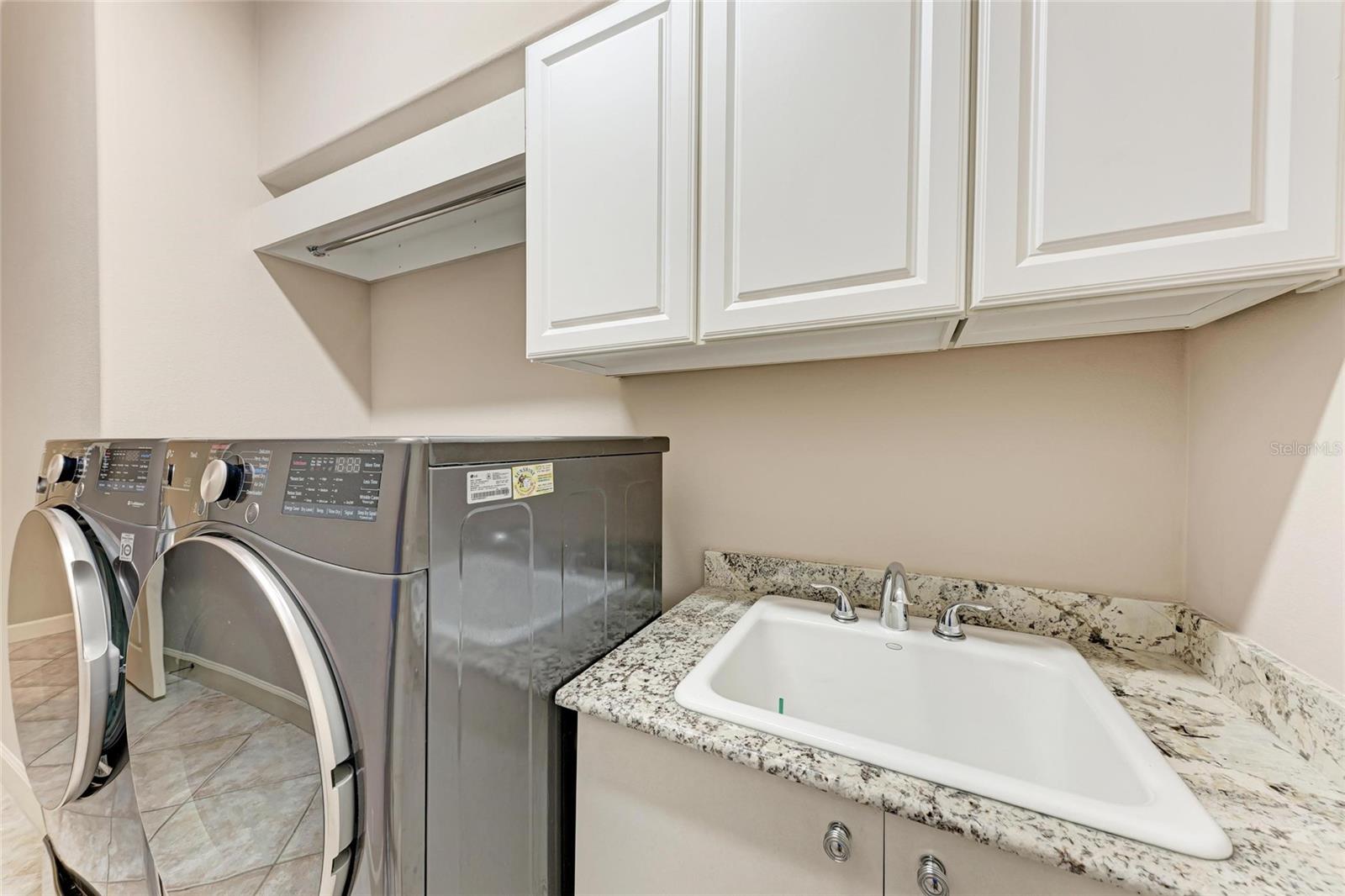 Image 53 of 98 For 5205 88th Street E
