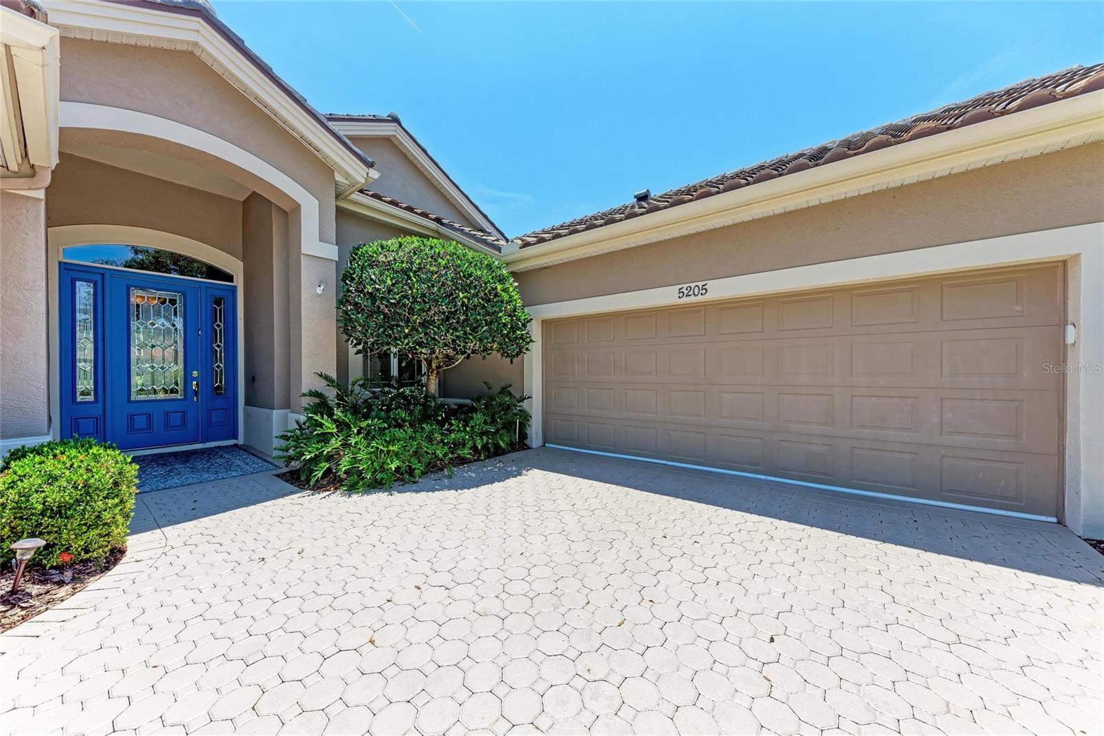 Image 9 of 98 For 5205 88th Street E