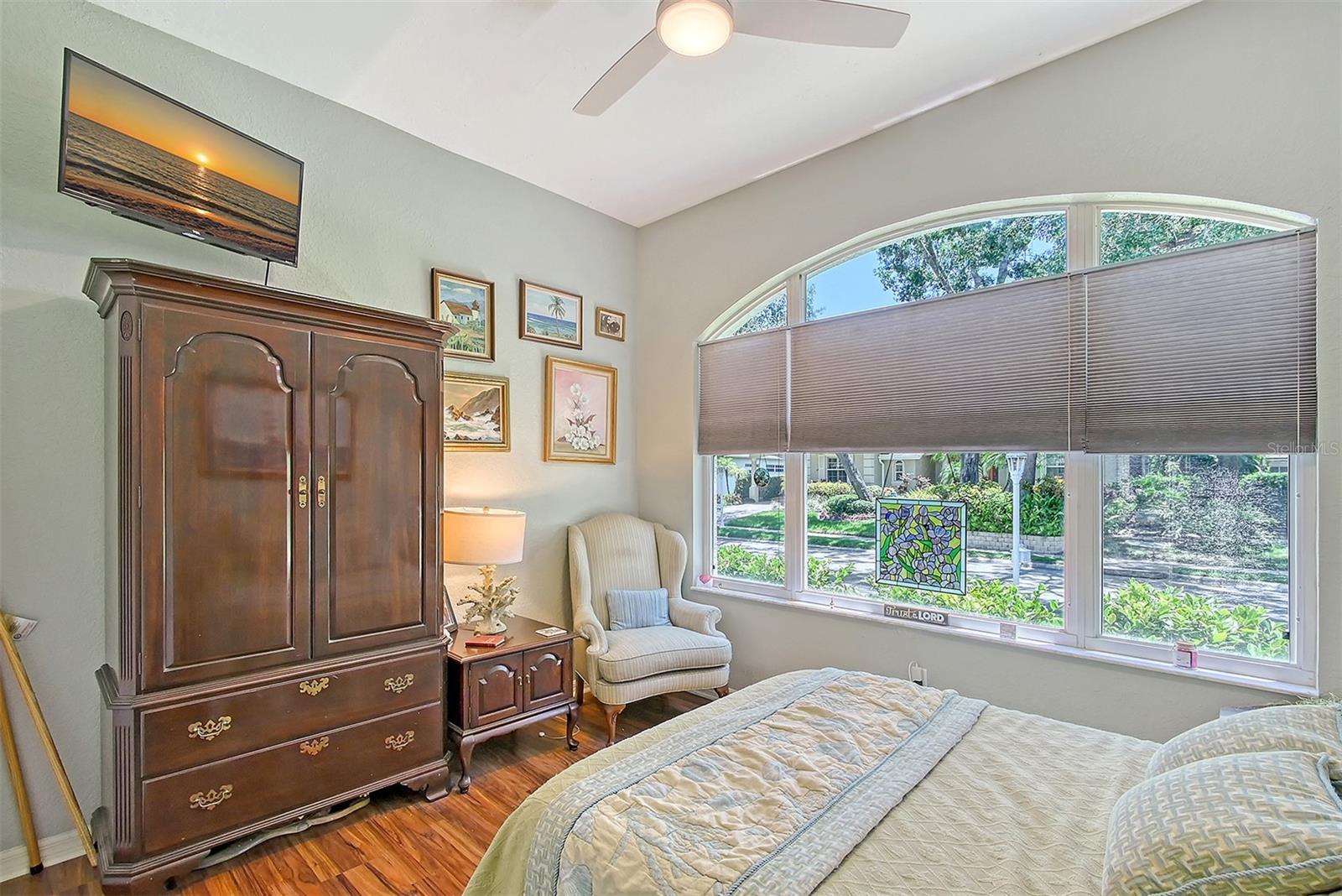 Image 25 of 63 For 4603 4th Avenue E