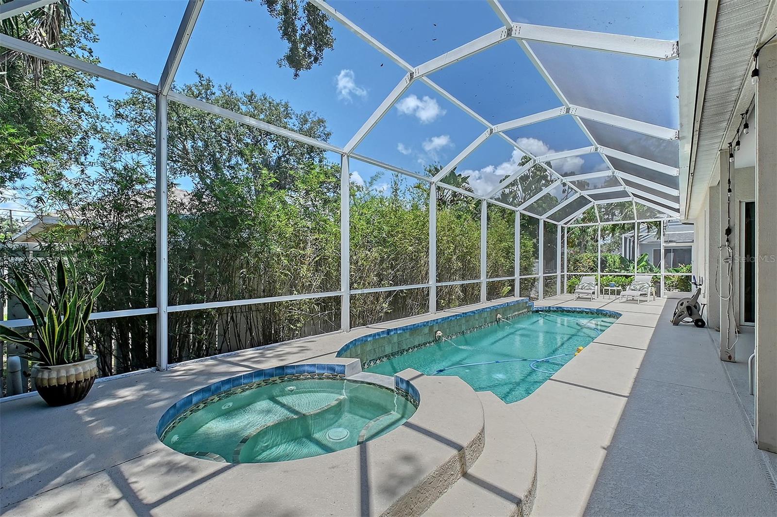 Image 3 of 63 For 4603 4th Avenue E