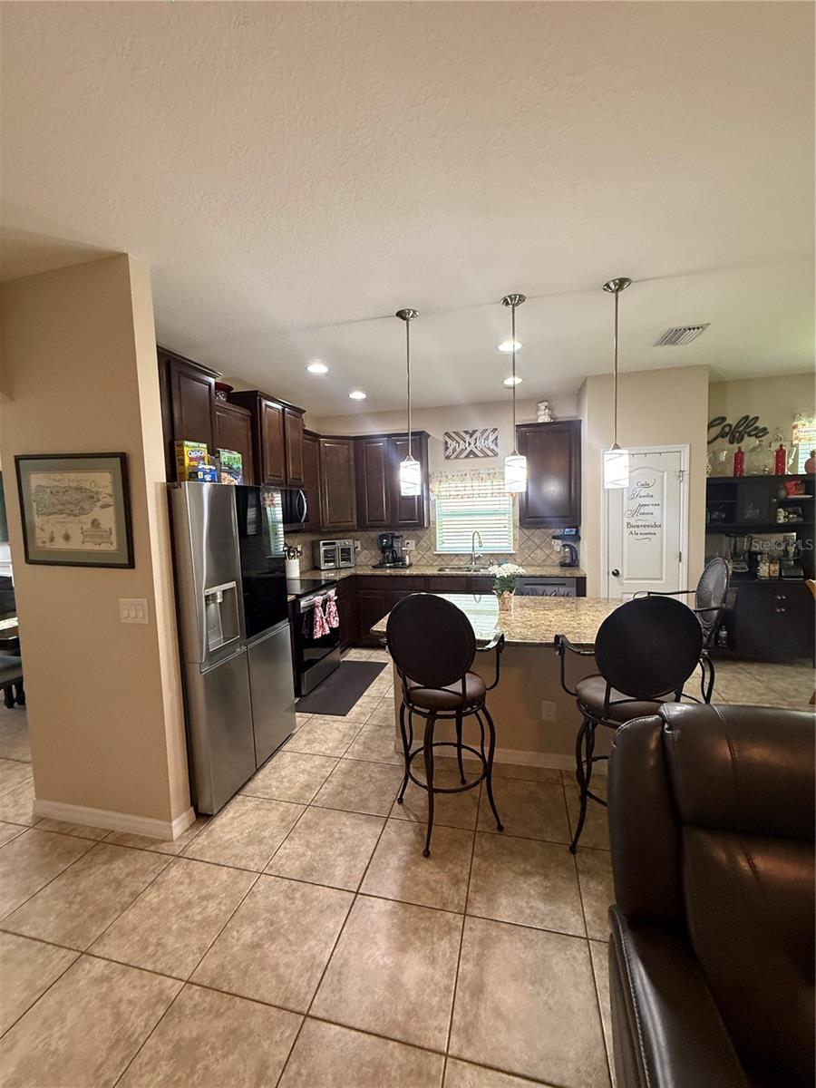 Image 13 of 58 For 6121 35th Court E